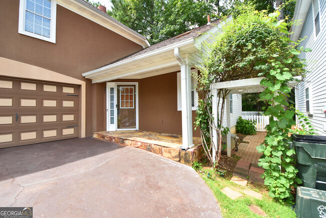 Foto del edificio - 571 N Fairfield Dr