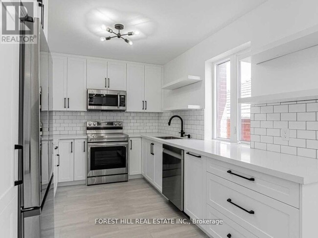 Building Photo - 80 Belgravia Ave