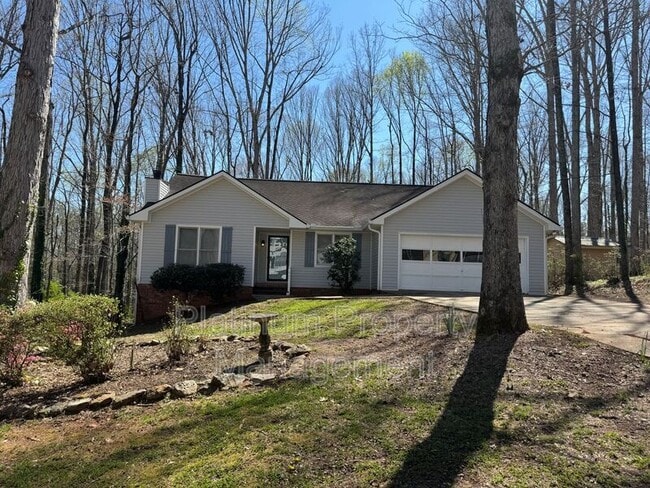 Building Photo - 40 Briarwood Ct