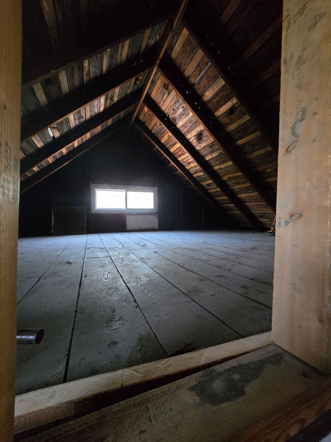 Foto del edificio - Spacious 3BD/1BA