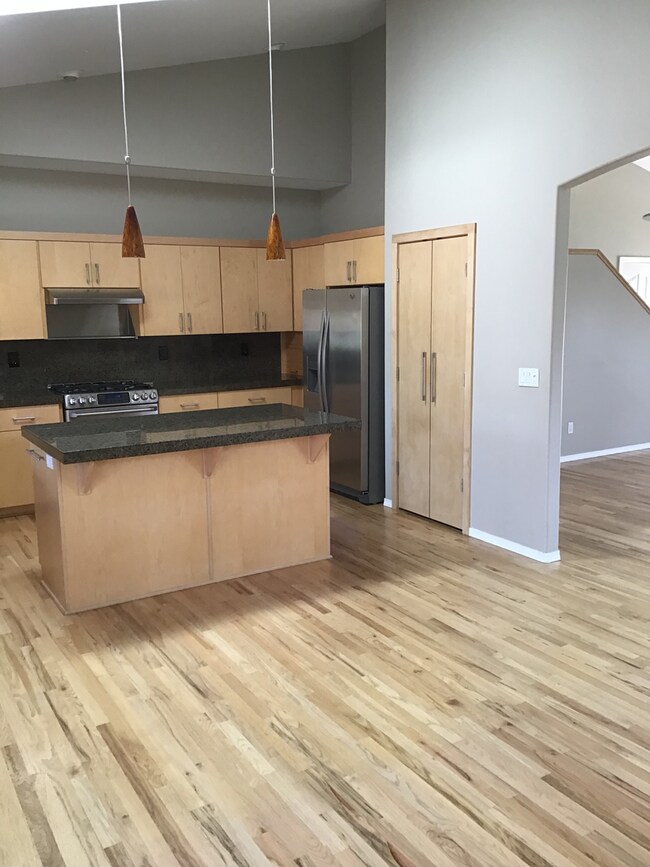 Foto del edificio - Beautiful 4 Bedroom Home in SE Bend