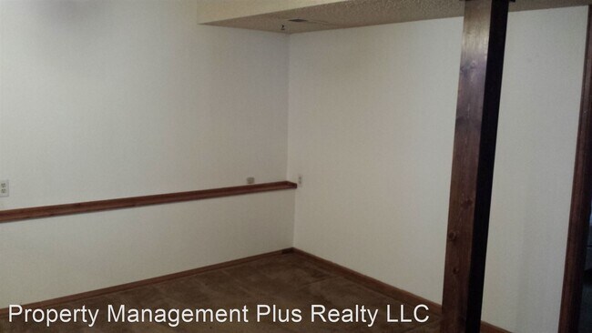 Building Photo - 3 br, 2 bath House - 2032 Tulip St
