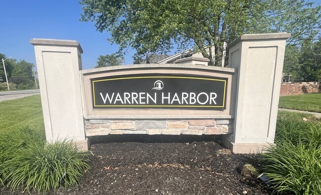 Building Photo - Warren Harbor Apartments