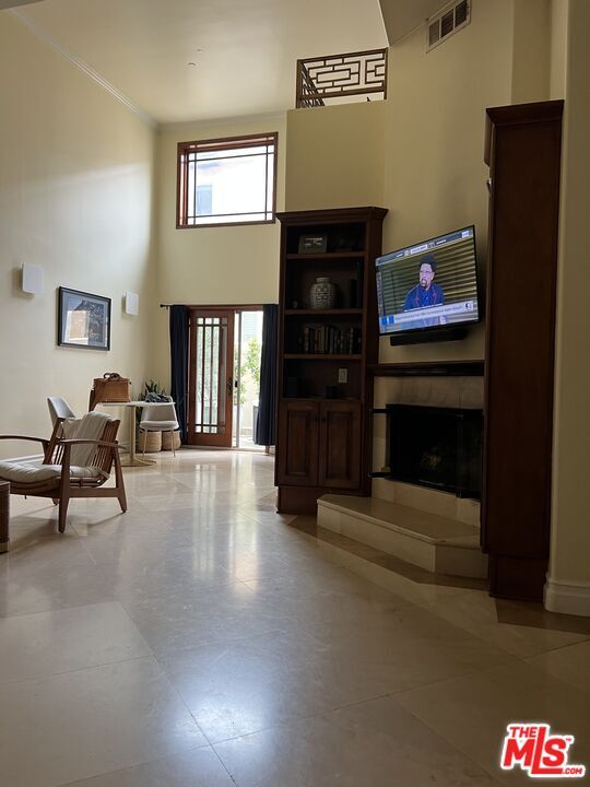 Foto del edificio - 1027 10th St