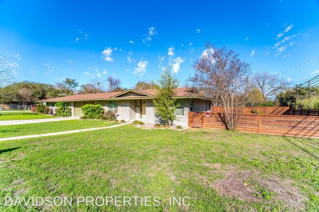 Building Photo - 2 br, 1 bath House - 443 Brees