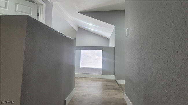 Foto del edificio - 2600 Sidonia Ave