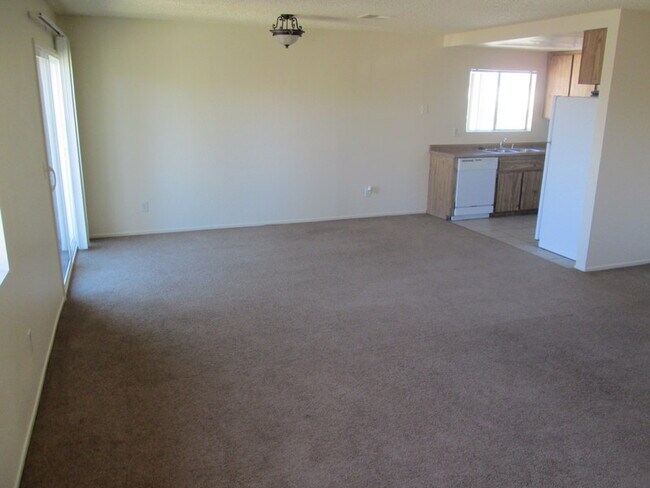 Building Photo - 1251 Barstow Rd