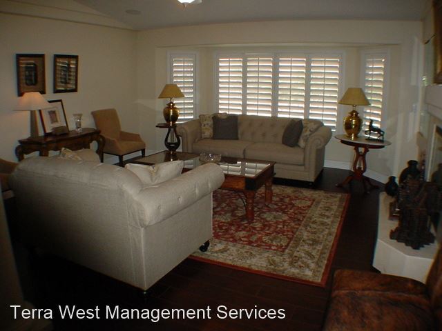 Building Photo - 3 br, 2.5 bath House - 7651 Jacaranda Bay St.