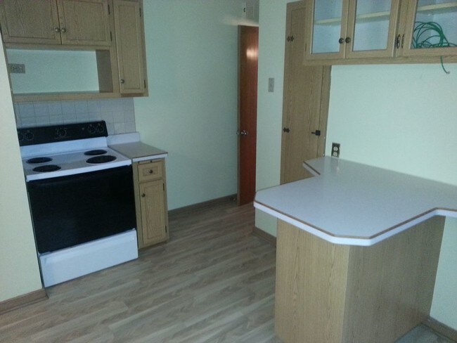 Foto del edificio - 6750 W. Hayes Avenue - 2 Bedroom Home