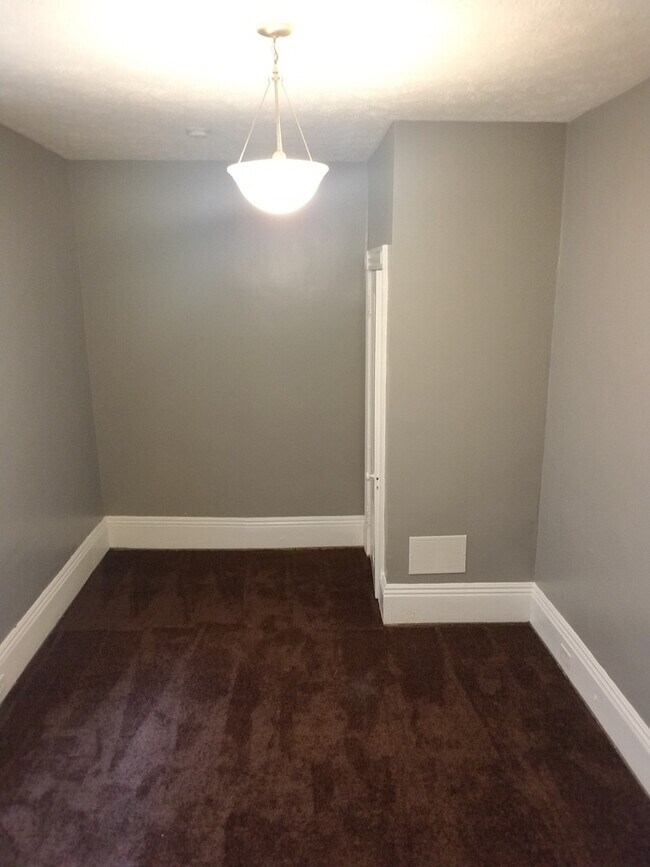Foto del edificio - 1075 South Clinton Ave #1