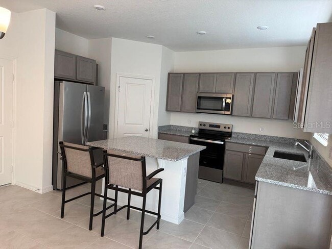 Foto del edificio - 317 Sunbrook Dr