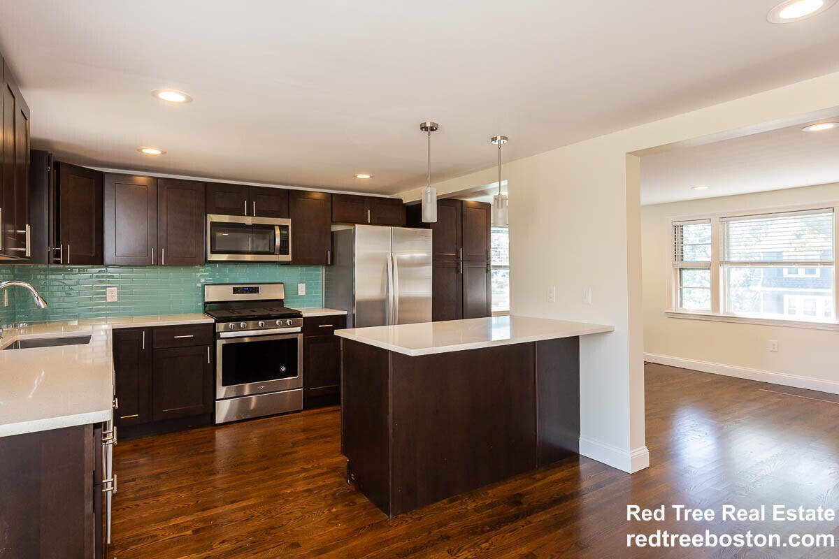Foto principal - 77 Rock Glen Rd