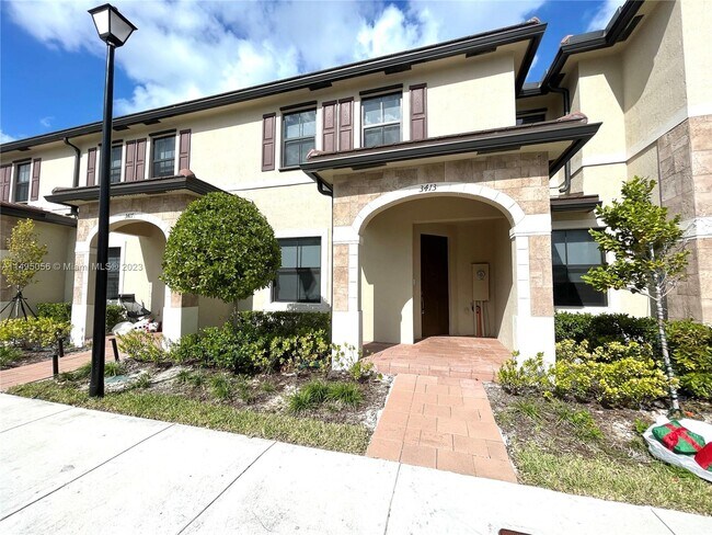 Foto del edificio - 3413 W 111th Pl