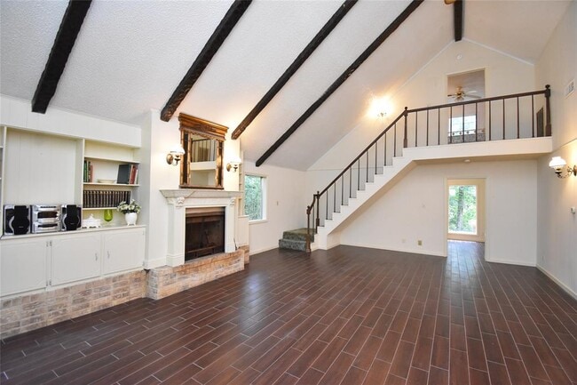 Building Photo - 12248 Pine Oak Cir