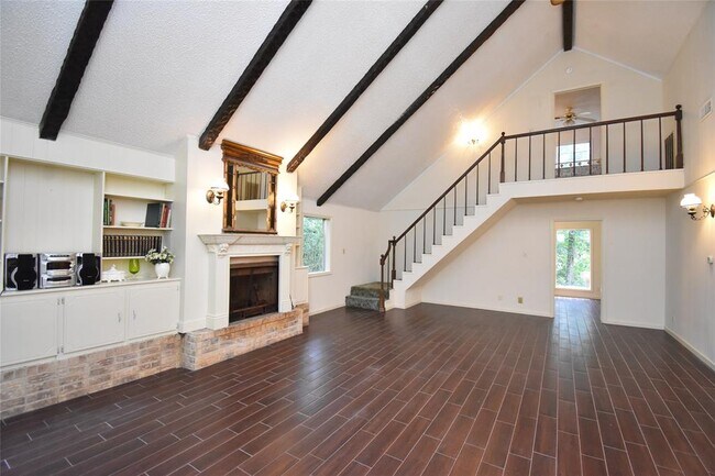 Foto del edificio - 12248 Pine Oak Cir