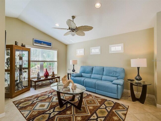 Building Photo - 12460 Shimmering Oak Cir