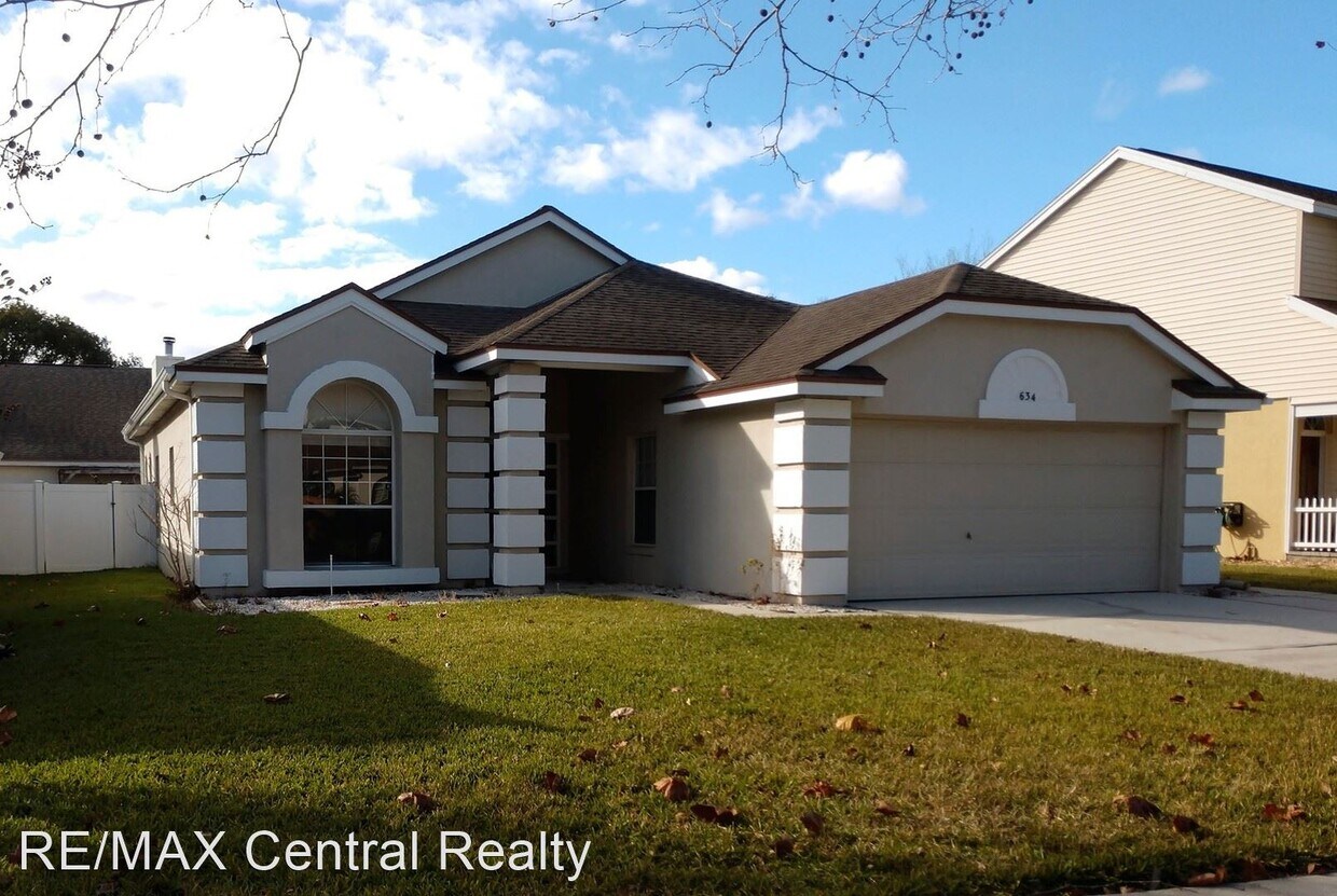 Primary Photo - 3 br, 2 bath House - 634 Queensbridge Dr