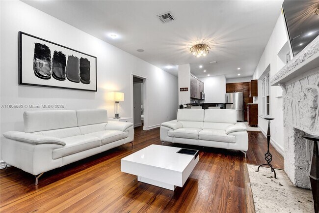 Foto del edificio - 86 NE 47th St