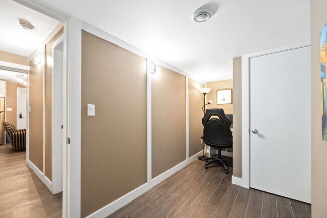 Building Photo - 1 Bed Basement Suite for Rent in Surrey – ...