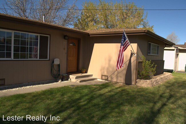 Foto del edificio - 3 br, 2 bath House - 3915 Barry Ave