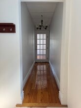 Building Photo - 16 Cottage St