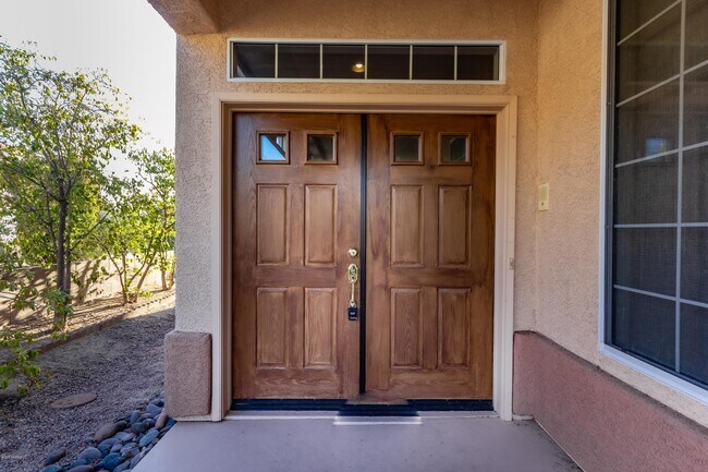Building Photo - 13066 N Sunrise Canyon Ln