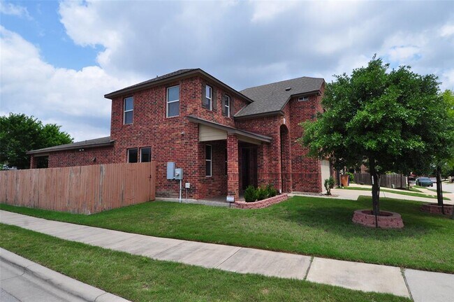 Foto del edificio - 12400 Knowell Dr