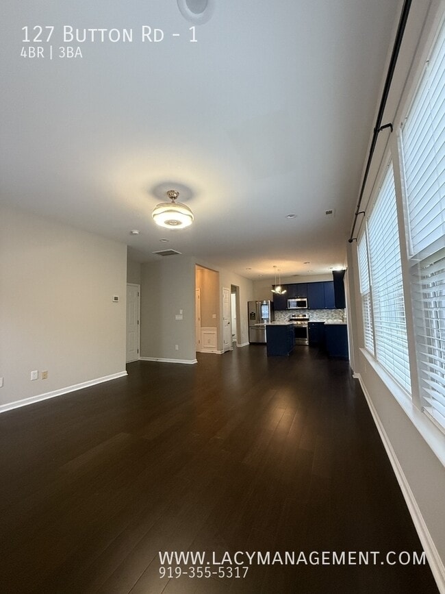 Building Photo - 127 Button Rd