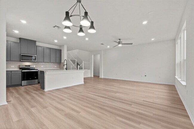 Building Photo - 7715 Libretto Ln