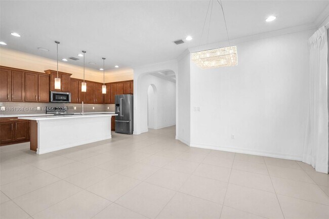 Building Photo - 1291 SW 113th Way