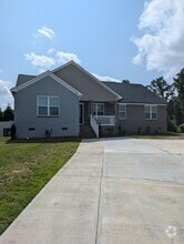 Building Photo - 3212 Grapevine Ct W