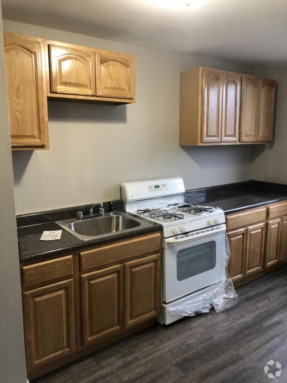 Little Lima Apartments under 1,500 Paterson, NJ 1 Rentals