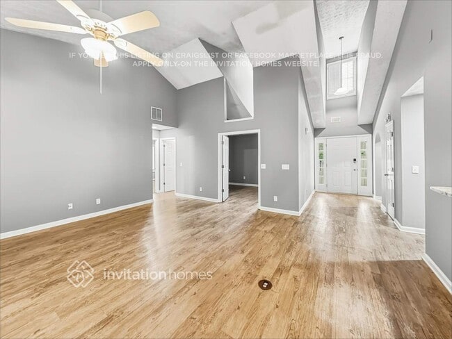 Building Photo - 2094 Corsica Way SW