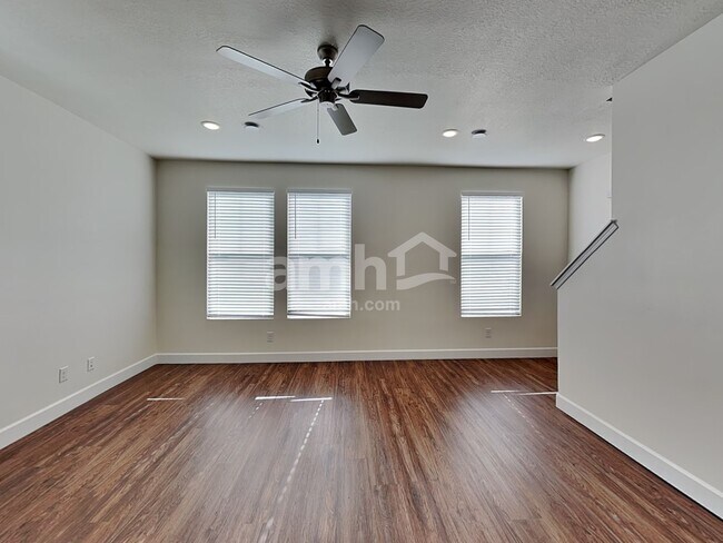 Foto del edificio - 11032 S Blue Bayou Dr