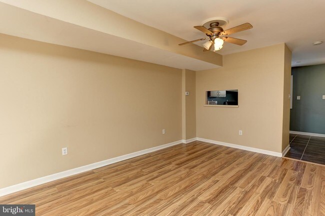 Building Photo - 11147 Littlebrook Ln
