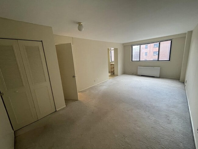 Photo - 1420 N St NW (Washington, DC) Townhome