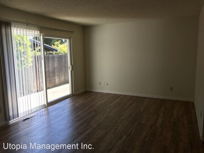 Building Photo - 2 br, 2 bath House - 634 Lelandhaven