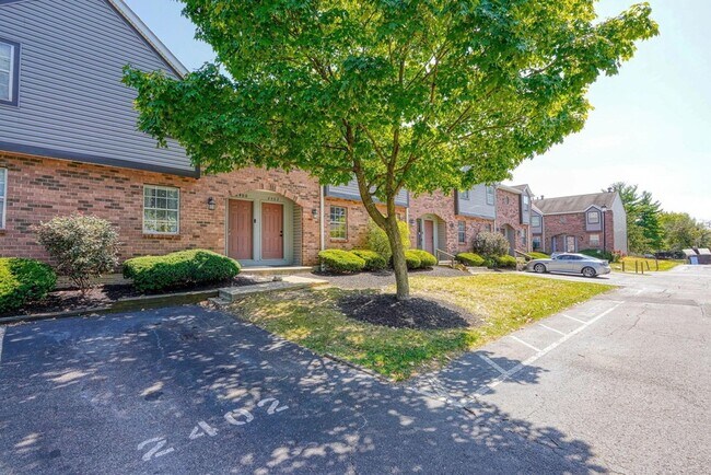 Foto del edificio - 2402 Hannaway Ln