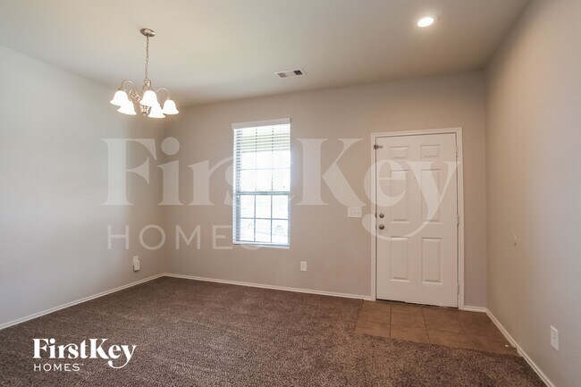 Building Photo - 16406 Peyton Stone Cir