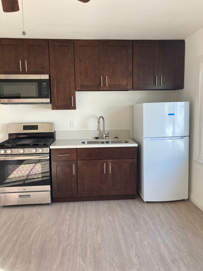 New Appliances - 4289 Leimert Blvd