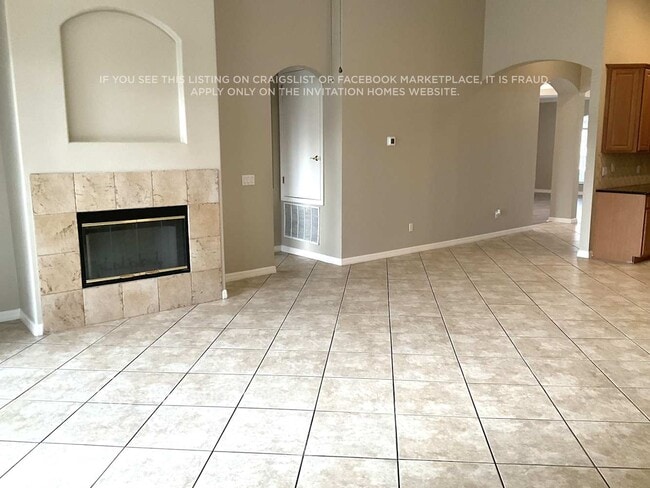 Building Photo - 11530 Vicolo Loop