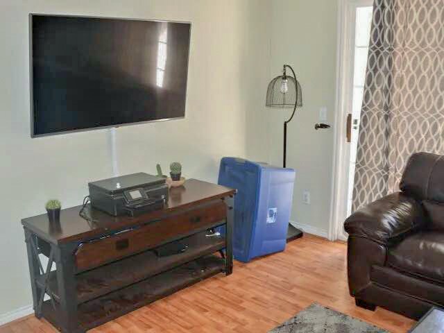 Foto del edificio - 108 Cougar Blvd