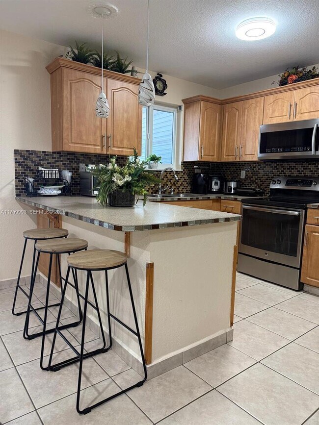 Foto del edificio - 9315 NW 114th Ln