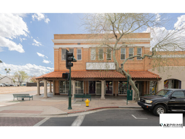 Foto del edificio - Experience the Charm of this Cute, Clean, ...