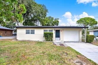 Building Photo - 5543 Gulf Dr