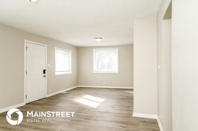Building Photo - 3050 S Roena St
