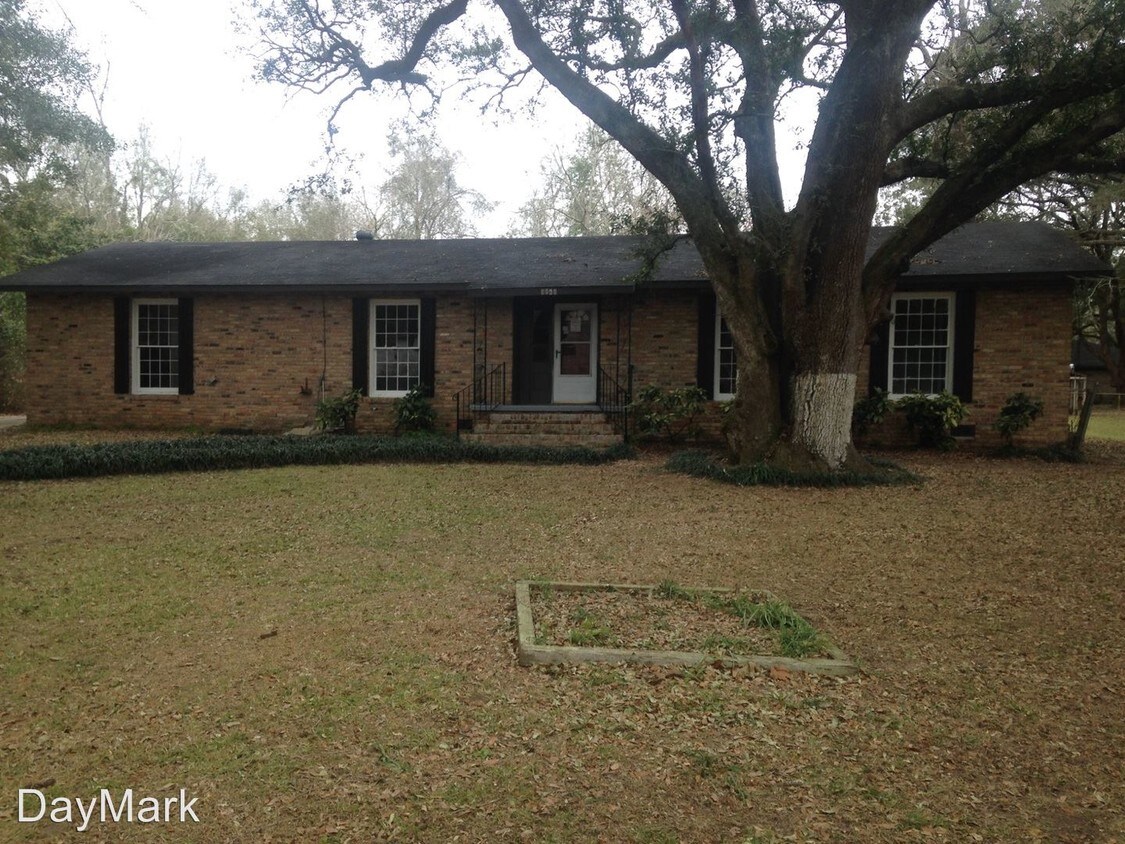 Foto principal - 3 br, 1.5 bath House - 5065 Hibiscus Cir