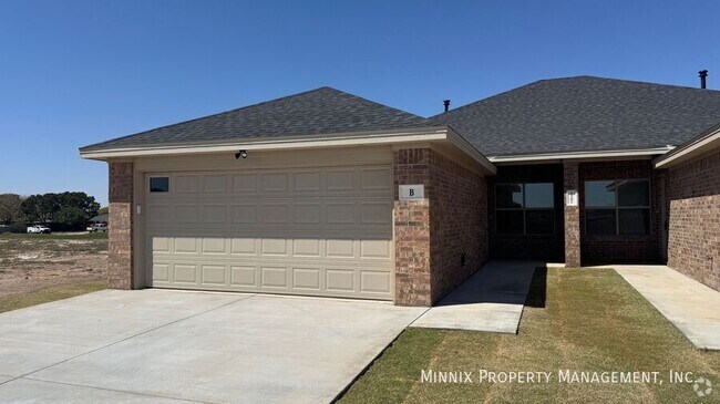 1207 Bryan Ave