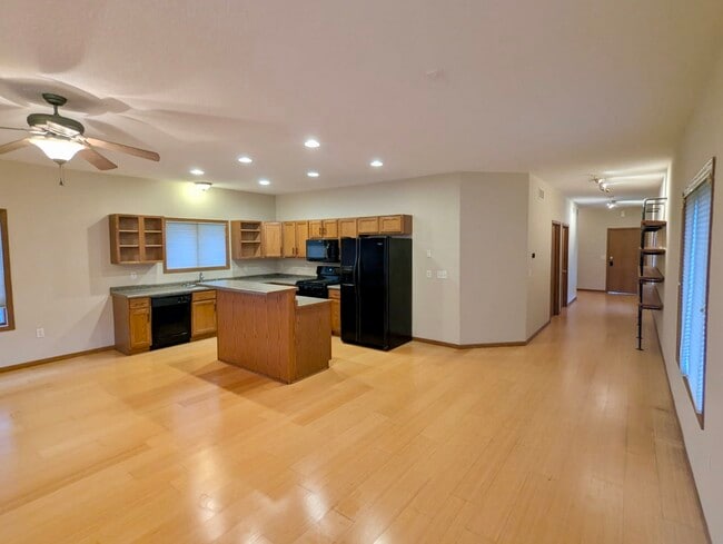 Foto del edificio - 2138 N Buffum St