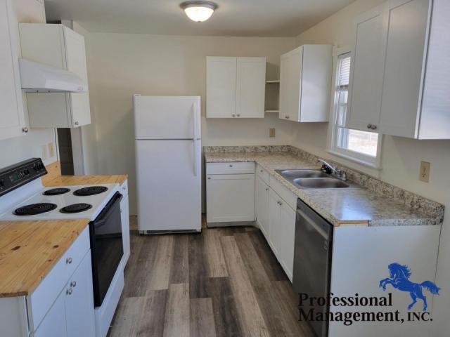 Foto del edificio - 4 bedroom in Billings MT 59102